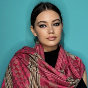 Φουλάρι:FLR107A